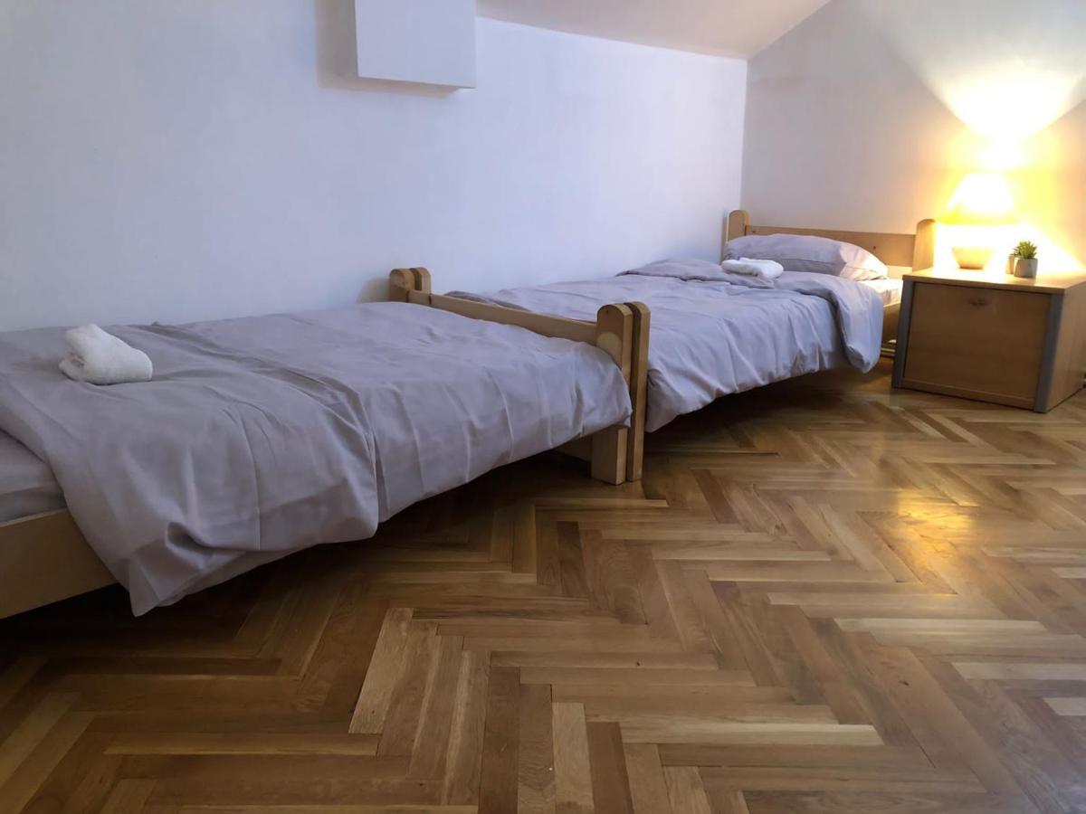 Old House Old Town Hostel Σαράγεβο Εξωτερικό φωτογραφία