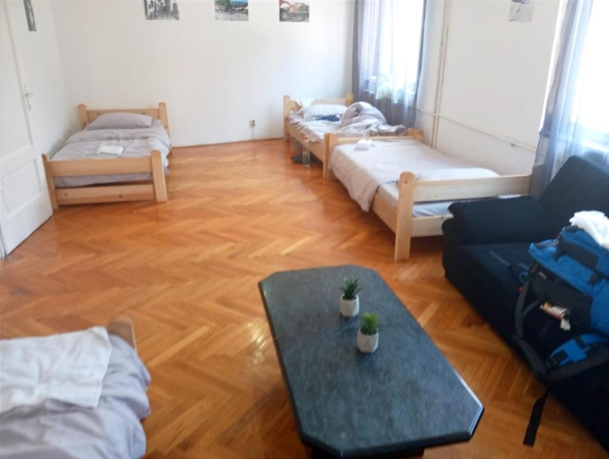 Old House Old Town Hostel Σαράγεβο Εξωτερικό φωτογραφία
